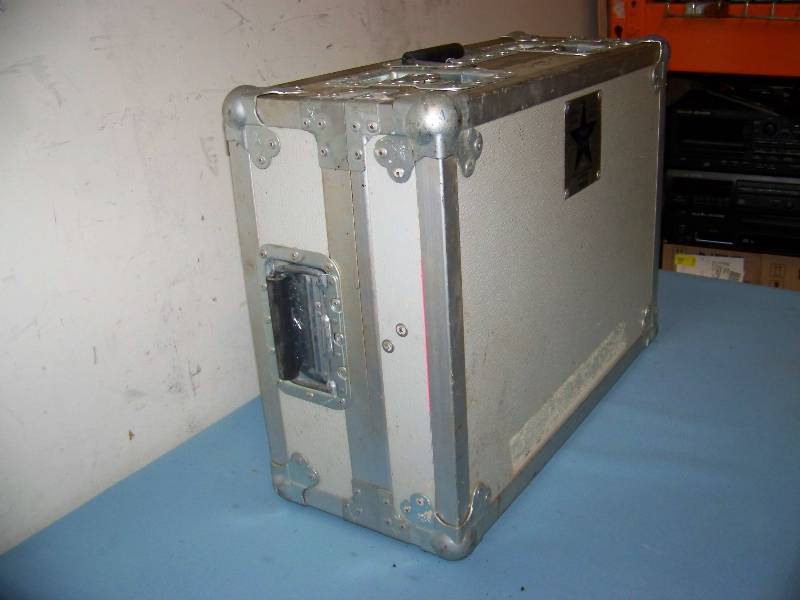 lot 90 image: Star Case, Super Star, ATA Rated, Hard-Sided, Equipment  Travel Case