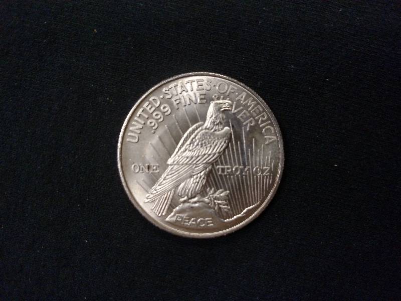 lot 118 image: Liberty One Ounce .999 Silver Coin...