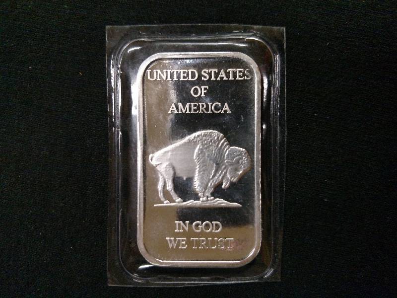 lot 121 image: Indian Head One Ounce .999 Silver I...