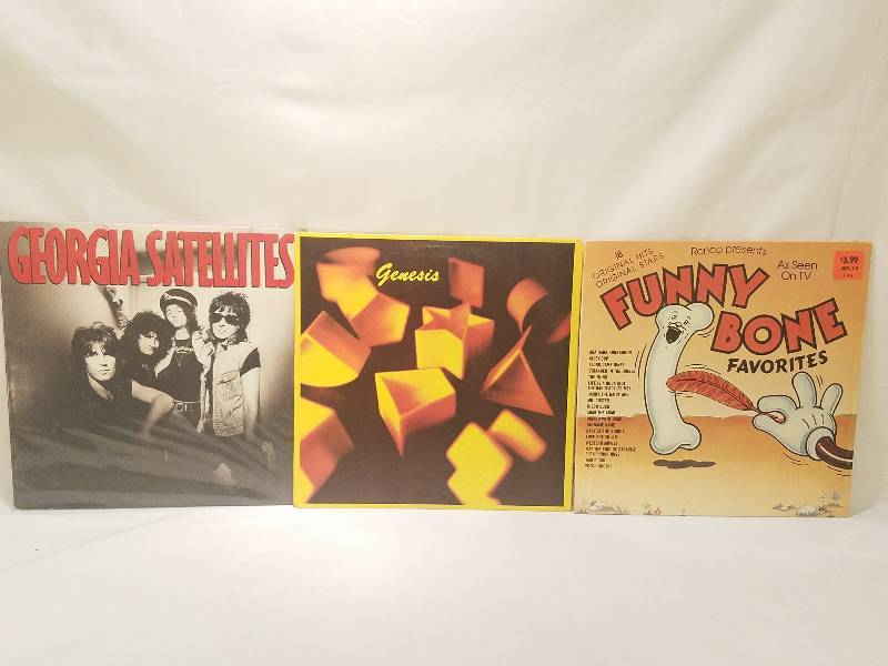 lot 138 image: VARIOUS ARTISTS VINYL RECORDS