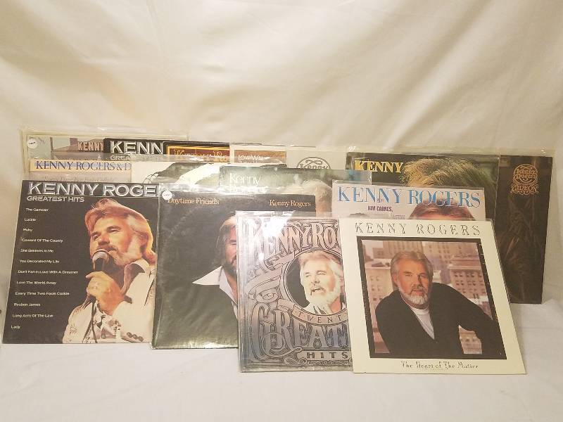 lot 147 image: KENNY ROGERS VINYL RECORDS