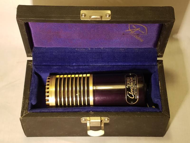 lot 210 image: VERY RARE AMERICAN MICROPHONE
