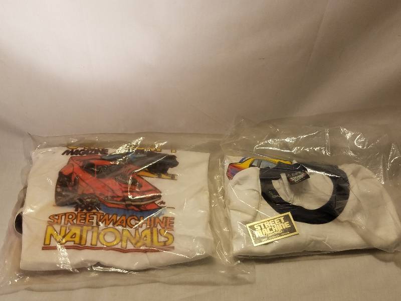 lot 211 image: VINTAGE T-SHIRTS