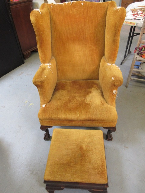 RE-UPHOLSTERY PROJECT CHAIR WITH OTTOMAN