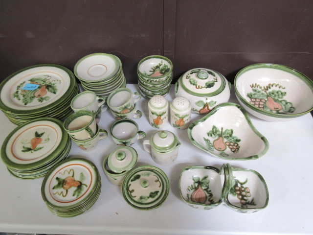 JOHN B TAYLOR CERAMIC DINNERWARE