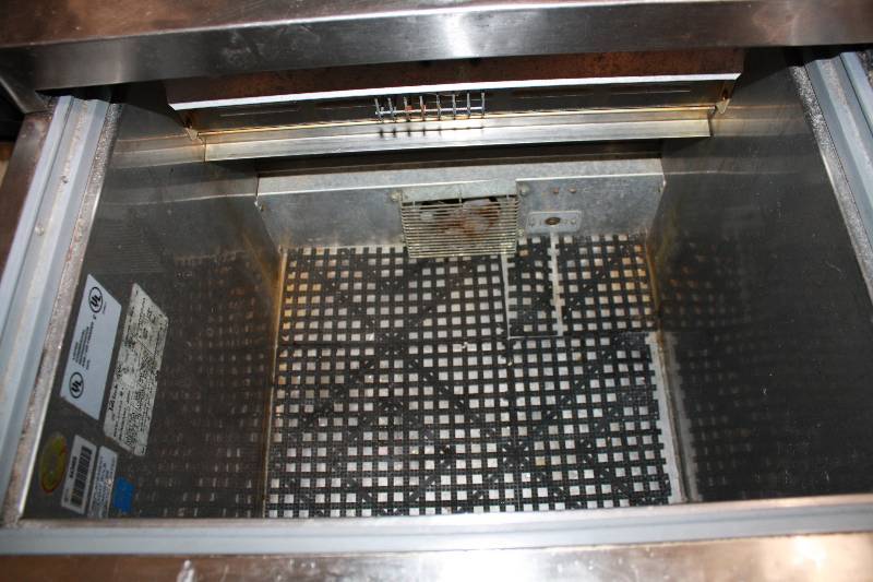 Perlick Glass Froster, Runs and Cools