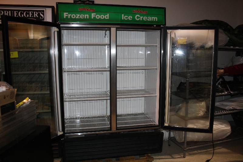 True Glass 2 Door Freezer, Runs and Freezes