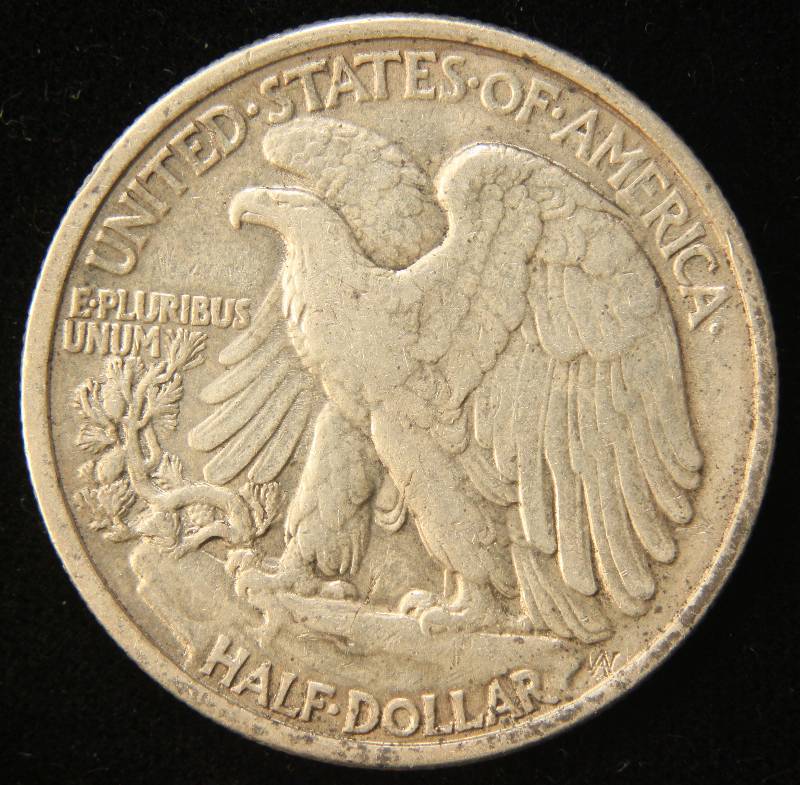 1937 WALKING LIBERTY SILVER HALF DOLLAR EF40