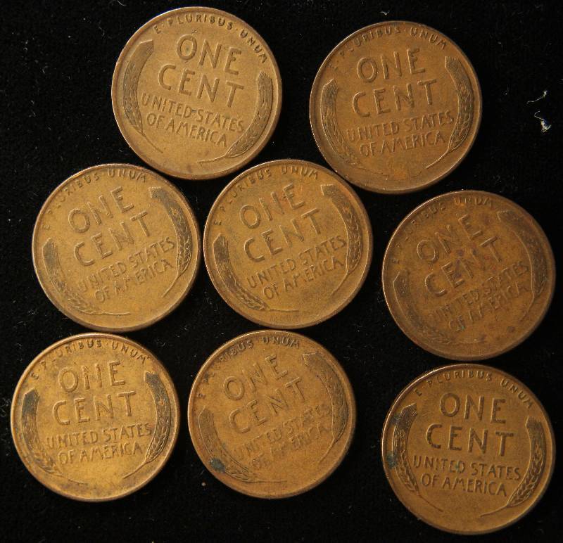 GROUP OF 8 WHEAT CENTS FROM THE 1930S
