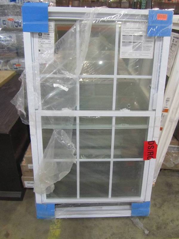 lot 34 image: american craftsman 35 14in x 59in window
