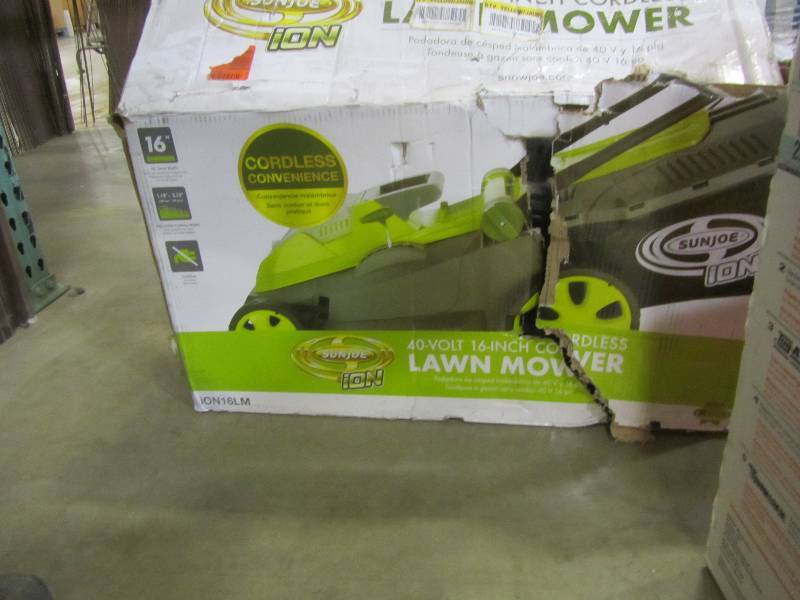 lot 52 image: Sun Joe iON16LM 16 in. 40-Volt Cordless Battery Push Mower with Brushless Motor