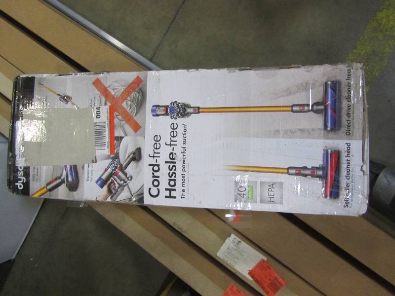 lot 69 image: Dyson V8 Absolute Cordless Stick Vacuum Cleaner
