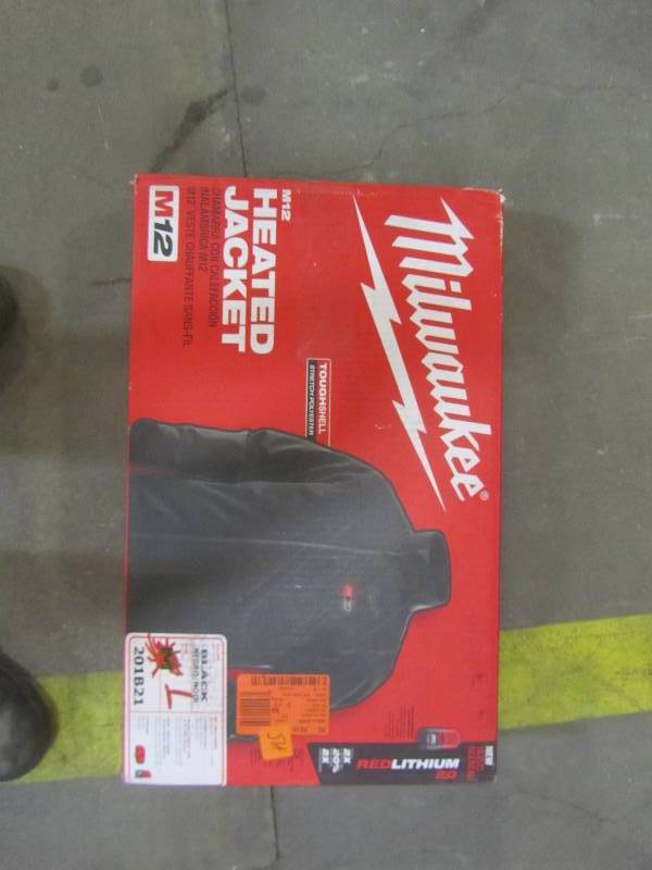 lot 85 image: Milwaukee L M12 12-Volt Lithium-Ion Cordless Black Heated Jacket Kit