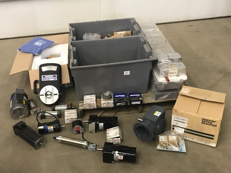 lot 30 image: Pallet Lot Of Assorted Commercial ...