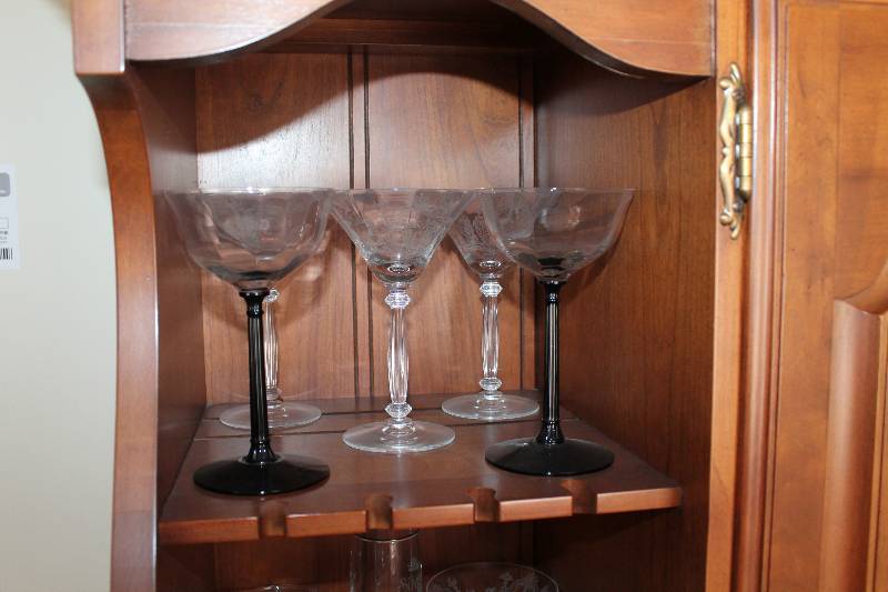 Lot of (10) Glass Stemware