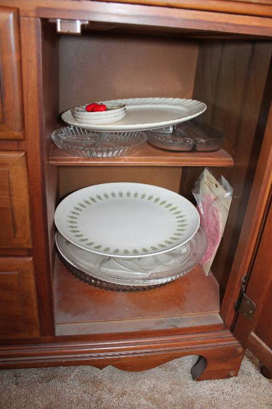 Glass & Ceramic Serving Dishes
