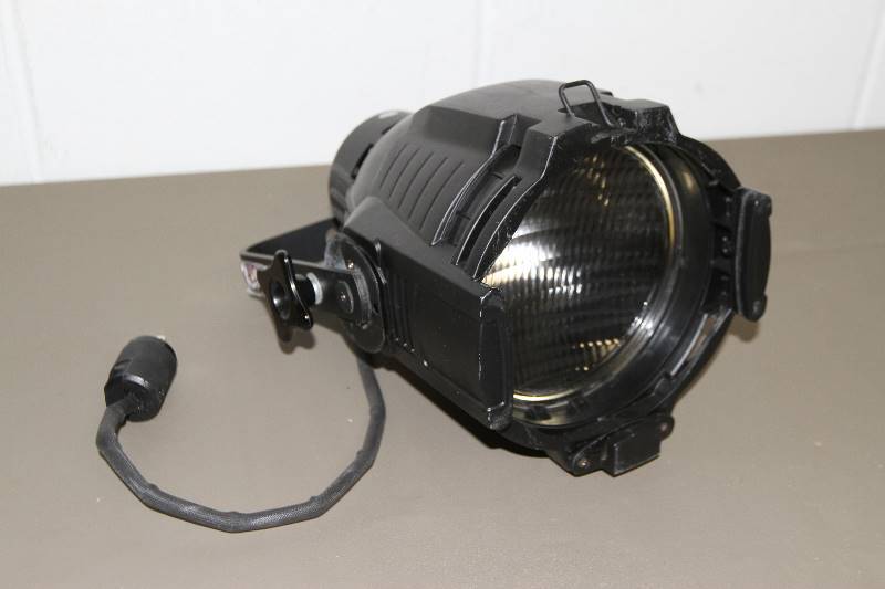 Techni-Lux PA-FLEXIPARB Professional PAR Lighting Fixture & Adjustable Yoke