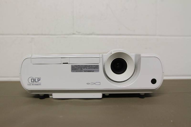 Mitsubishi Portable XGA ComputerVideoMultimedia Home Theater & Business DLP Projector