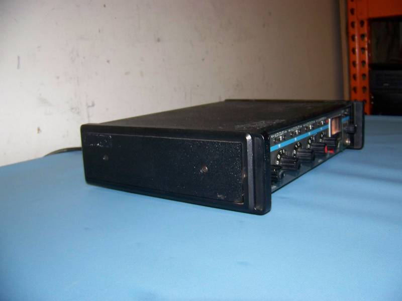 Shure, 4-Channel, Professional Microphone  Mic Mixer
