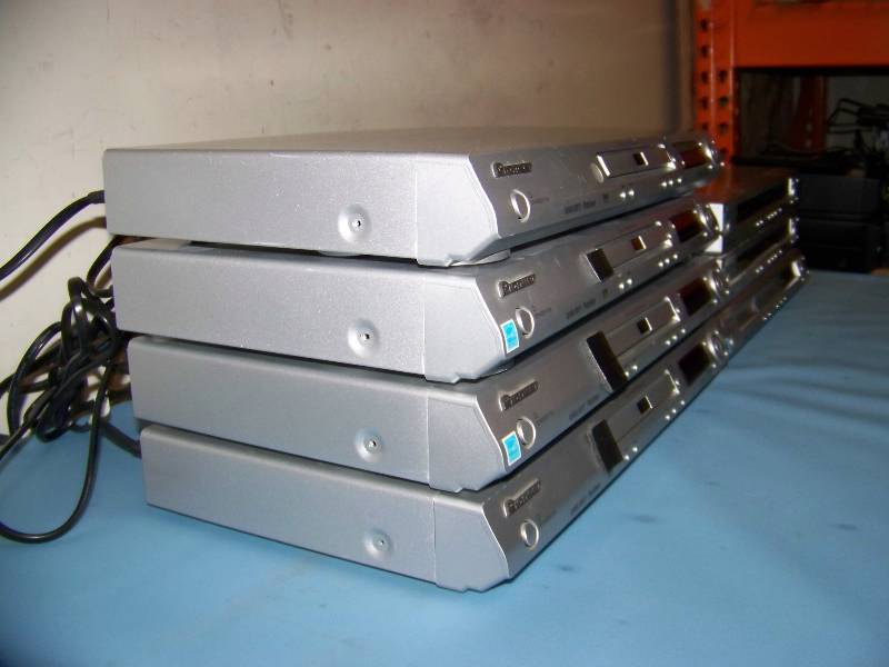 (7) Pioneer, DVD  CD Players