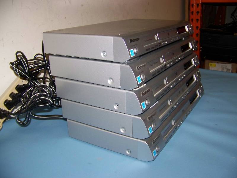 (5) Pioneer, DVD  CD Players