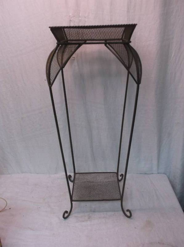 Plant Stand