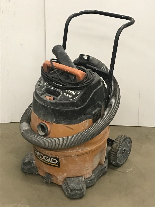 Ridgid 6.5HP 16-Gallon WetDry Vac ...