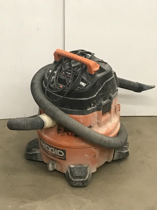 Ridgid 6HP 14-Gallon WetDry Vac--M...