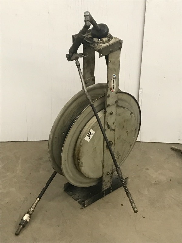 Commercial Wall-Mount Hose Reel Wit...