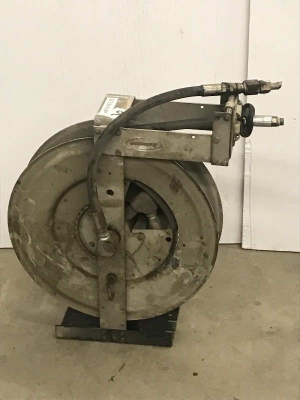 Commercial Wall-Mount Hose Reel Wit...