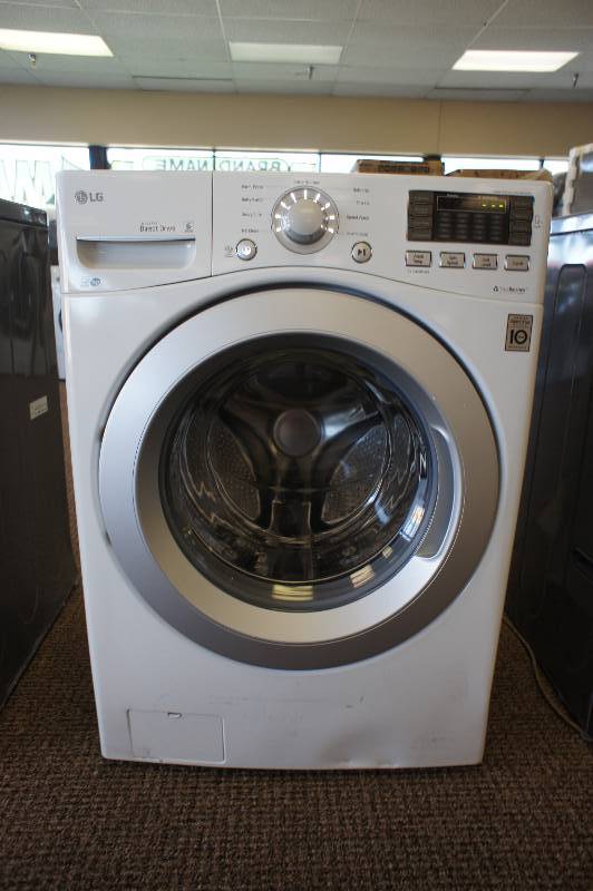 lot 8 image: NEW SCRATCH AND DENT - LG  MODEL # WM3270CW) - Front-Loading Washer - White  - MSRP $ 799.99 - TESTED WORKS