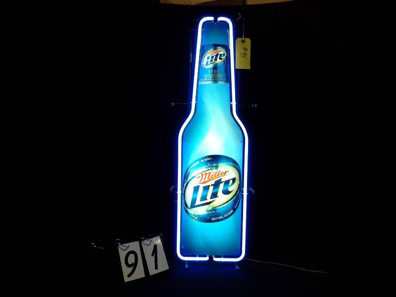 lot 91 image: Miller Lite neon bottle