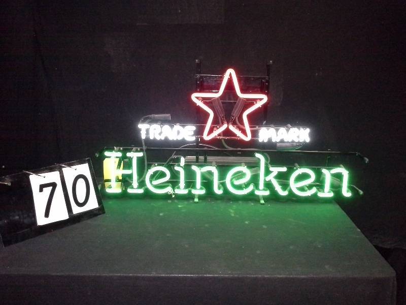 lot 70 image: Heineken Red star logo neon sign
