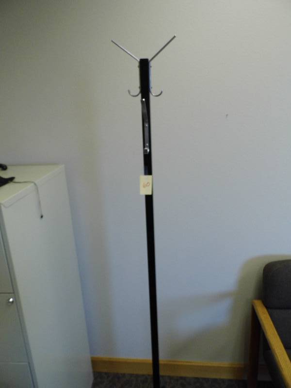 lot 60 image: Metal Coat Rack