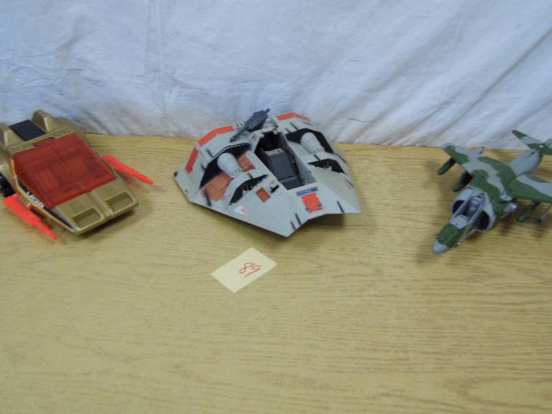 lot 89 image: Toys