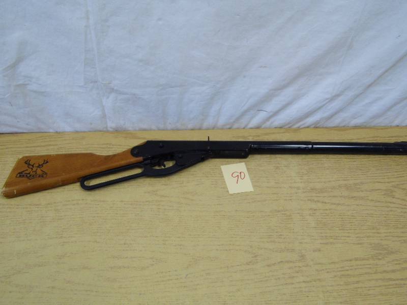 lot 90 image: Daisy BB Gun
