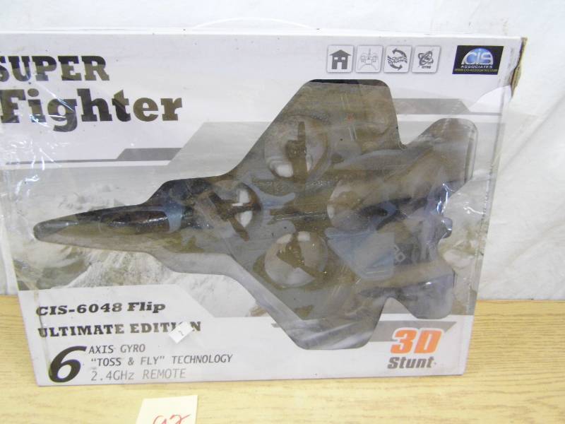 lot 92 image: Super Fighter 3 D Stunt Plane