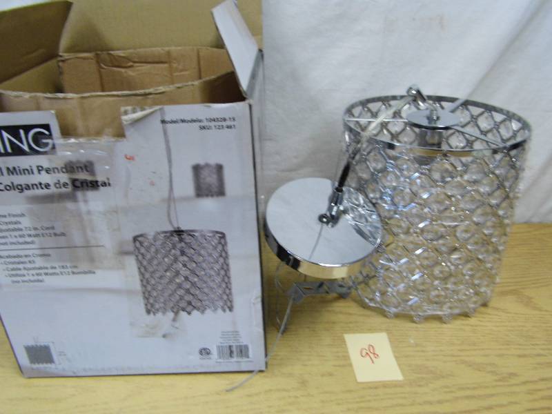 lot 98 image: Light Fixture