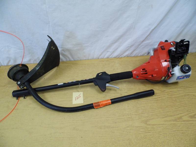 lot 125 image: Homelite Trimmer