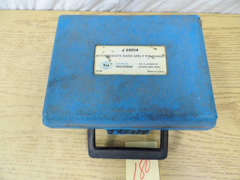 lot 180 image: Intermideiate Band Apply Pin Guage
