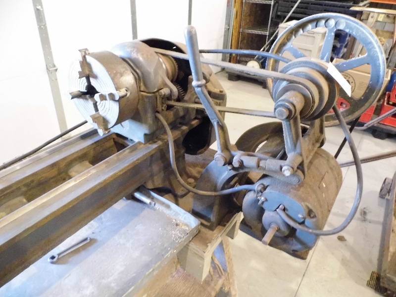 lot 207 image: Metal Lathe