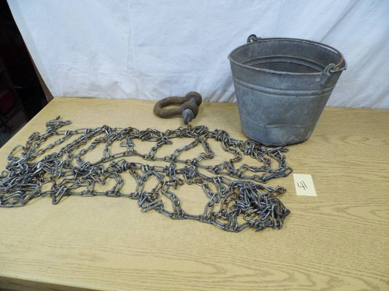 Tire Chains - Bucket