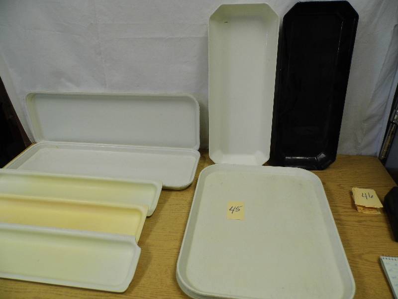 Plastic Trays