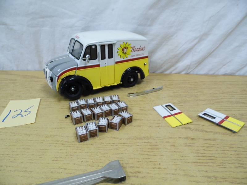 Bordens Metal Vehicle