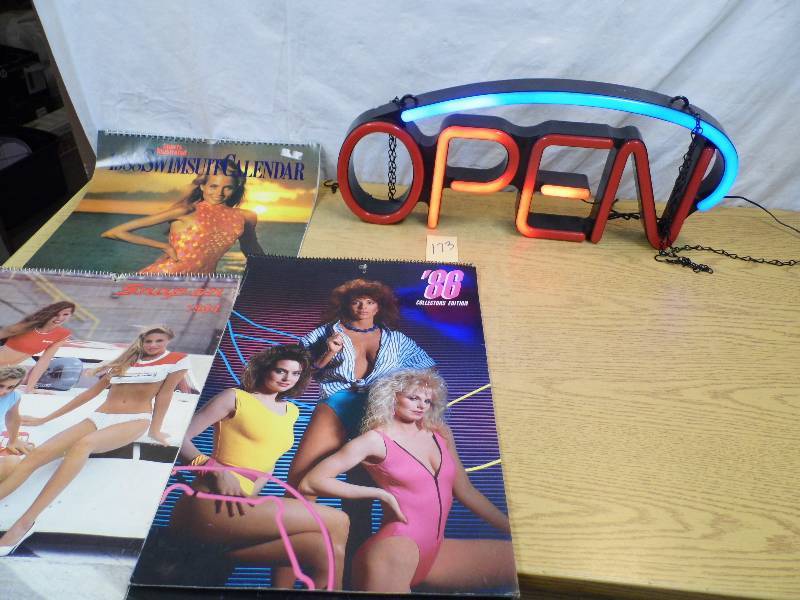 Neon Look OPEN Sign - Swimsuit Calendars