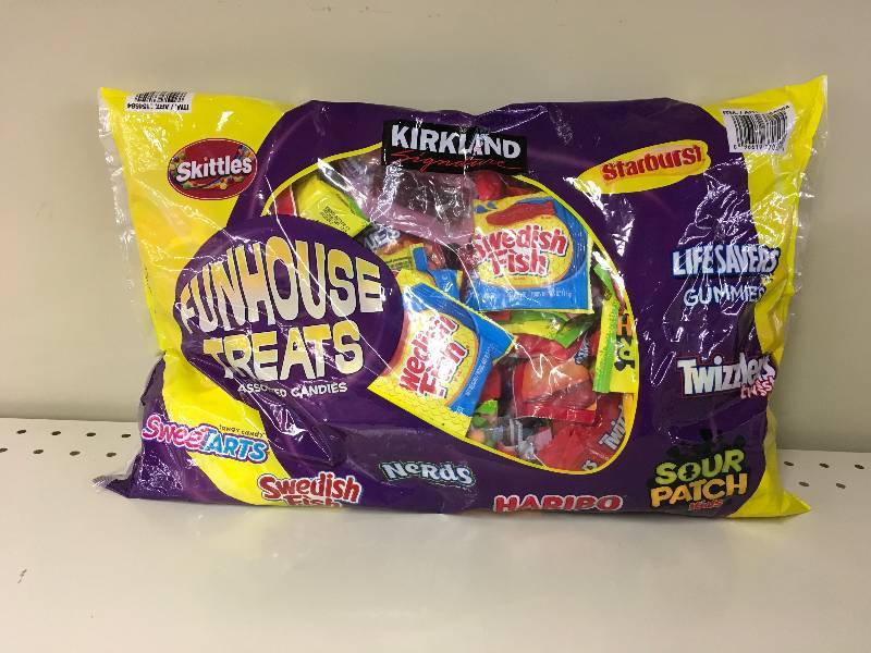 lot 74 image: KS FUNHOUSE TREATS 92Z, RETAIL $13.99