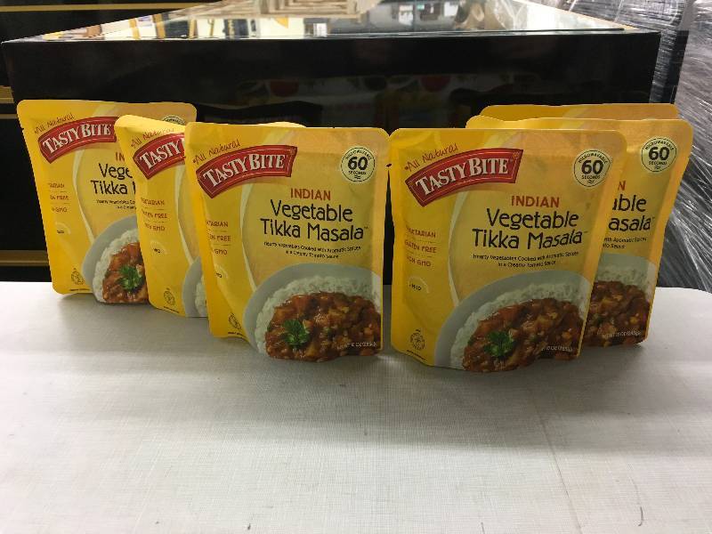 lot 124 image: VEG TIKKA MASALA 10Z, RETAIL $11.99