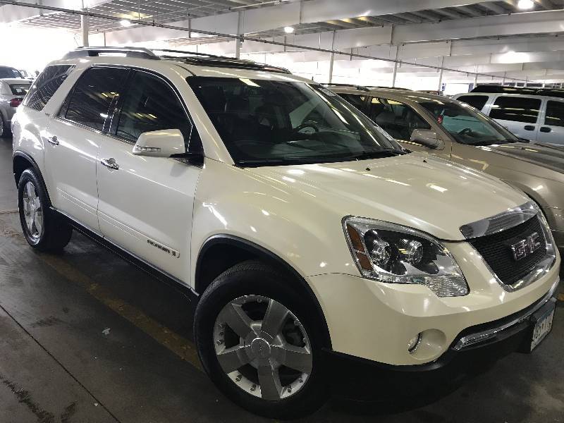 lot 10 image: 2008 GMC Acadia SLT AWD