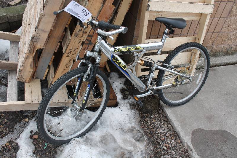 lot 86 image: Vertical XL-2  Trail Bike with Silver 21in. Frame, 20in. Wheel