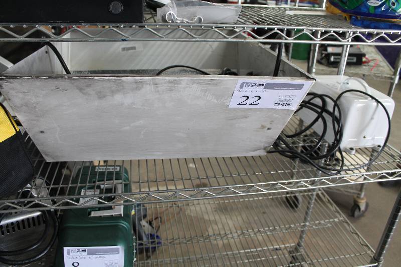lot 22 image: HID Luminaire Plant Grow Lamps